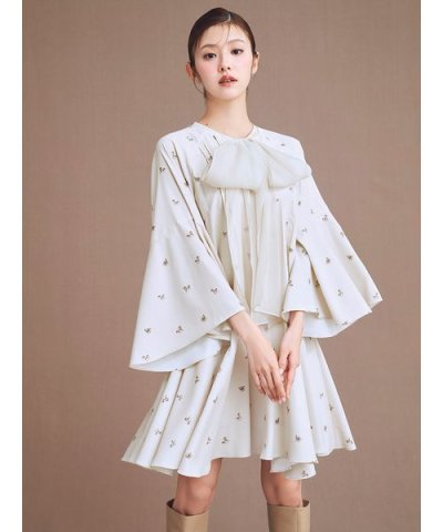 ビッグリボンフレアワンピース