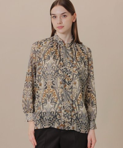 ボタニカルウォールプリントブラウス