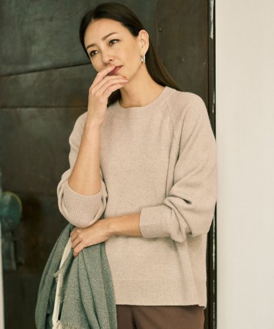 【カタログ掲載】ウールカシミヤブレンドスパンコールラグランスリーブ ニット