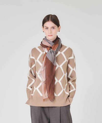 ブークレーインターシャ　プルオーバー