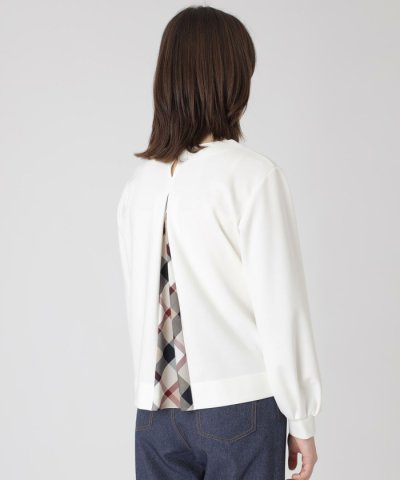 【一部店舗限定】ストレッチポンチプルオーバー