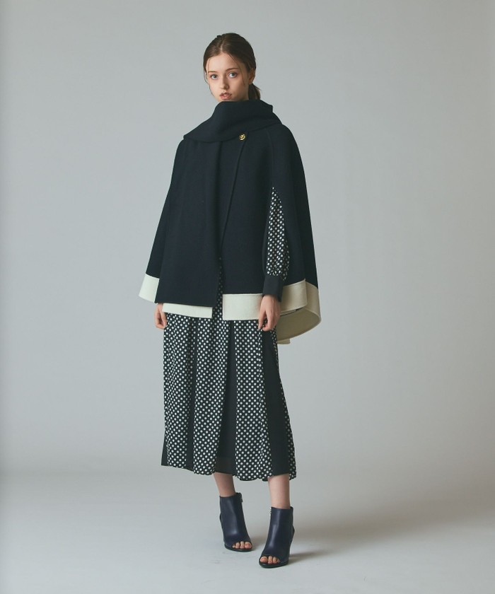 GRACECONTINENTAL ストール付リバーケープ ブラック 36 GRACECONTINENTAL ストール付リバーケープ ブラック 36