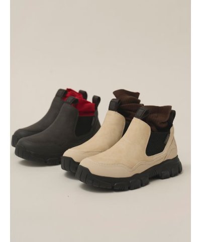 【emmi×SHAKA】TREK SHORT CHELSEA