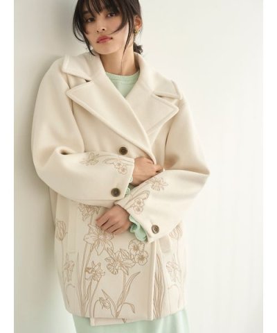 エンブロイダリーコクーンコート