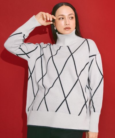 ソフトカシミヤミックス ダイヤ柄ハイネックニット