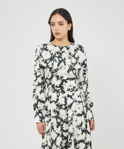 フィオーレサテン フライヨークブラウス