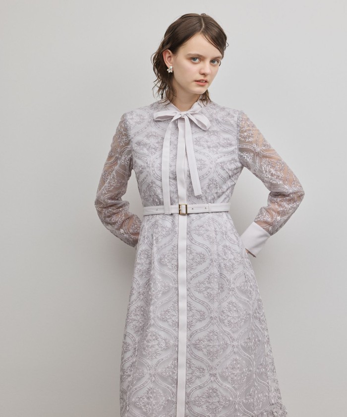 オーナメント刺繍フレアワンピース(508658842)｜阪急百貨店公式通販