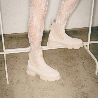 スティーブ マデン STEVE MADDEN スエードチェルシーブーツ