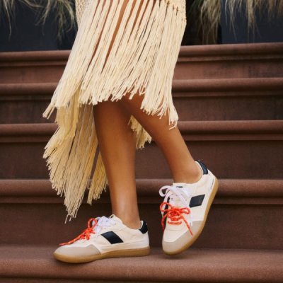 スティーブ マデン STEVE MADDEN クラシックスニーカー