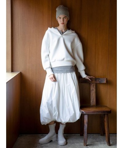 【NEW YEAR'S SPECIAL ITEM】ダンボールフーディ×スカートセ