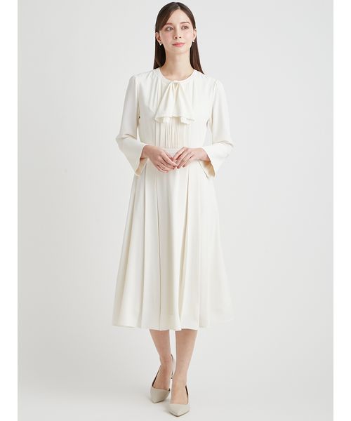 CELFORD アイボリーワンピース／ロング／最終値下げ SALE】Vネック消しプリーツウエストシャーリングロングワンピース