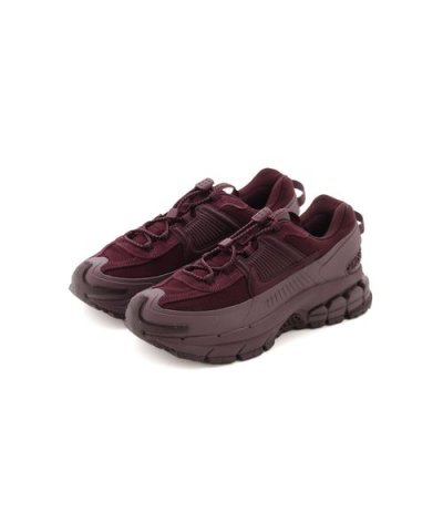 【NIKE】ZOOM VOMERO 5