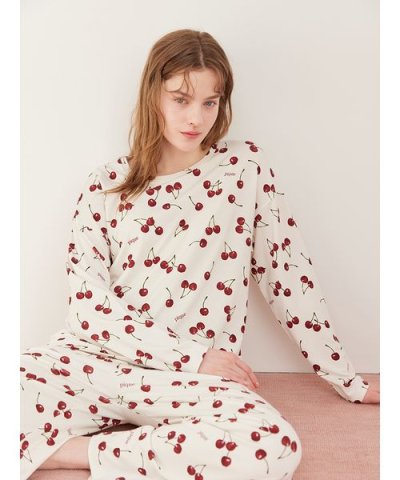 チェリー柄ロンT