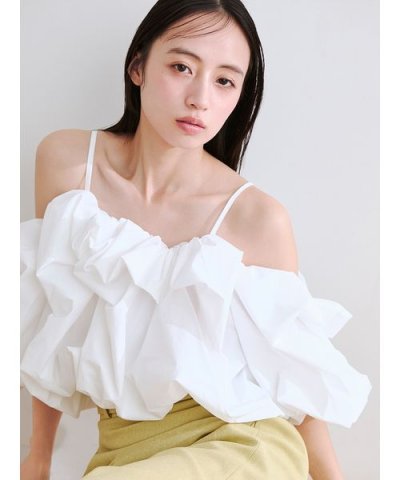 ボリュームパフブラウス