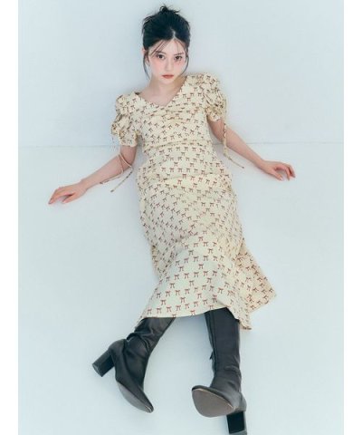 リボンモチーフワンピース