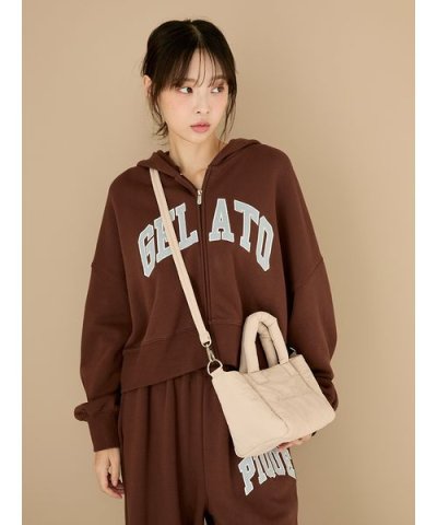 ロゴショルダーバッグ