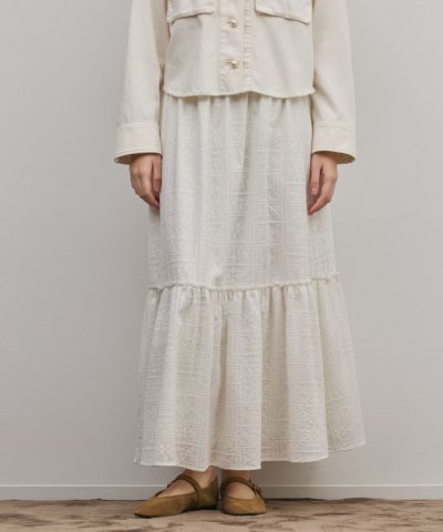 ティアードエンブロイダリースカート