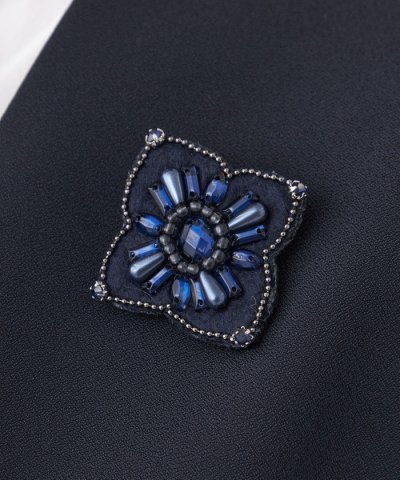 フェルトブローチ（花）