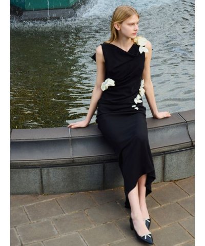 フローラルドレープマキシドレス