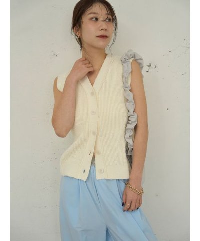 ツノヤーンリブニットベスト