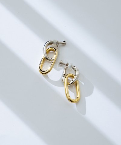 【VERY・Oggi掲載】コンビカラー オーバル イヤリング