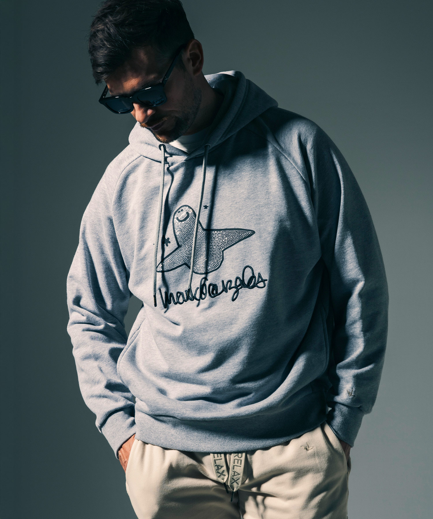 ウノ ピゥ ウノ ウグァーレ トレ リラックス(1PIU1UGUALE3 RELAX