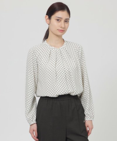【ウォッシャブル】格子モノグラムプリント　ブラウス