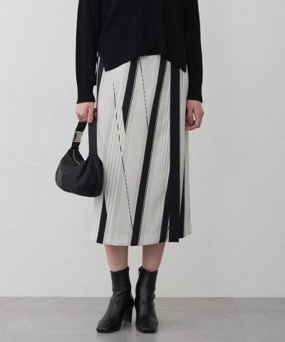 ランダムストライププリント ストレートスカート