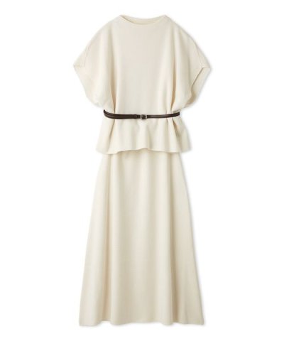 ベルト付きケープ風ニットアップ