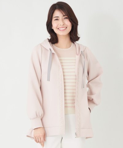 ライトボリューム フードパーカー