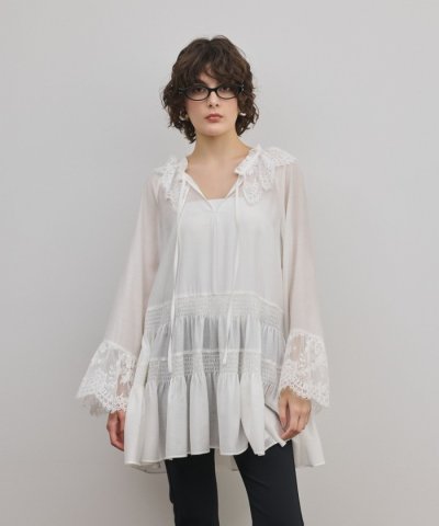 レースカラーチュニックブラウス