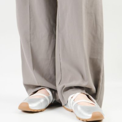 スティーブ マデン STEVE MADDEN メリージェーンスニーカー