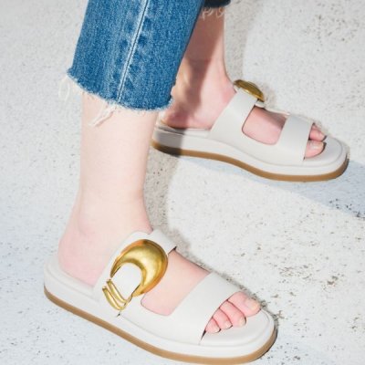 スティーブ マデン STEVE MADDEN フラットサンダル