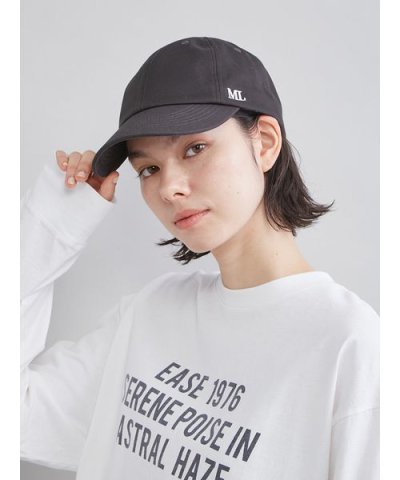 ポイントロゴ刺繍キャップ