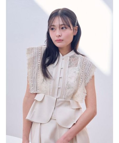 スイッチングレースブラウス