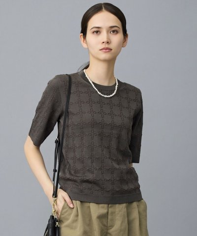 ジオメトリックアセテート プルオーバー