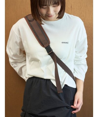 emmiロゴミラノリブトップス