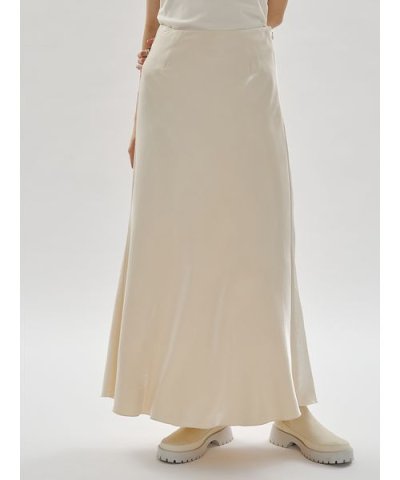 シャイニーサテンナロースカート