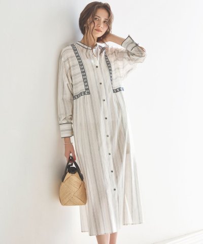 【SLOW/一部店舗限定】ストライプエンブロイダリー ワンピース