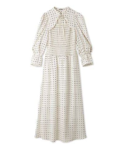 デコルテオープンワンピース