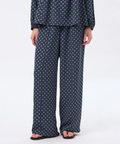 ラッケンブースイージースラックス