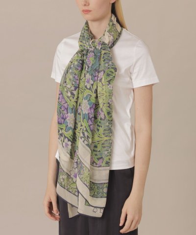 【婦人画報4月号掲載】ボタニカルウォールスクエアストール