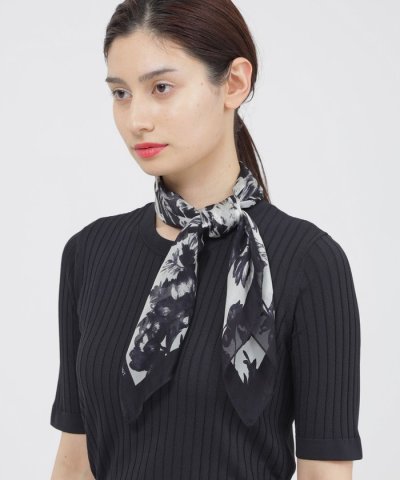 【ウォッシャブル】シアーフラワースカーフ