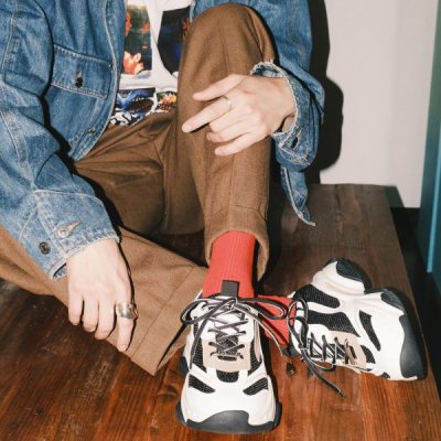 スティーブ マデン STEVE MADDEN ボリュームソールスニーカー