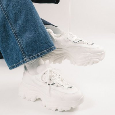 スティーブ マデン STEVE MADDEN 厚底ボリュームスニーカー