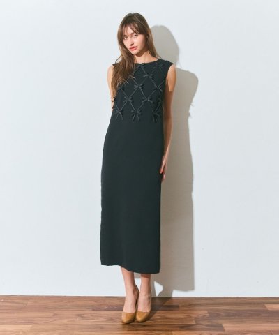 リボンモチーフドレス