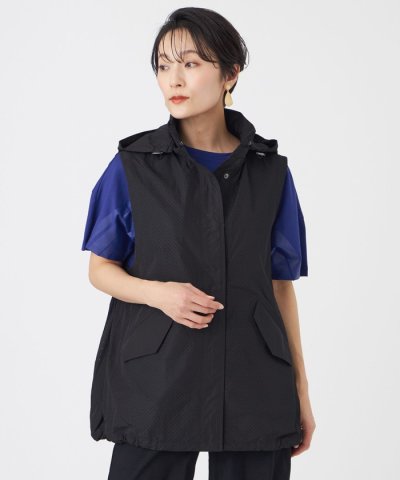 【カタログ掲載・マシンウォッシャブル】パンチングタフタフーデッドジレ