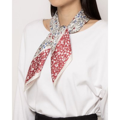 【日本製】スカーフ シルク 絹 ツイル 68×68 UV 花柄