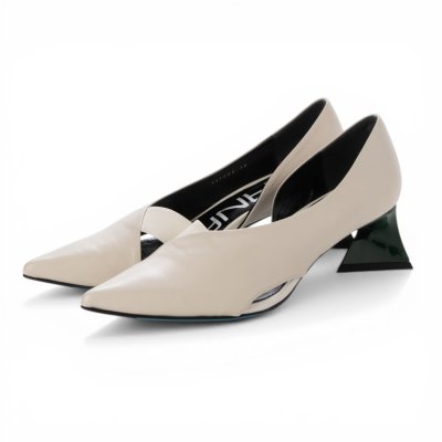 マナ MANA パンプス