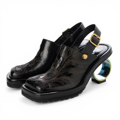 マナ MANA サンダル